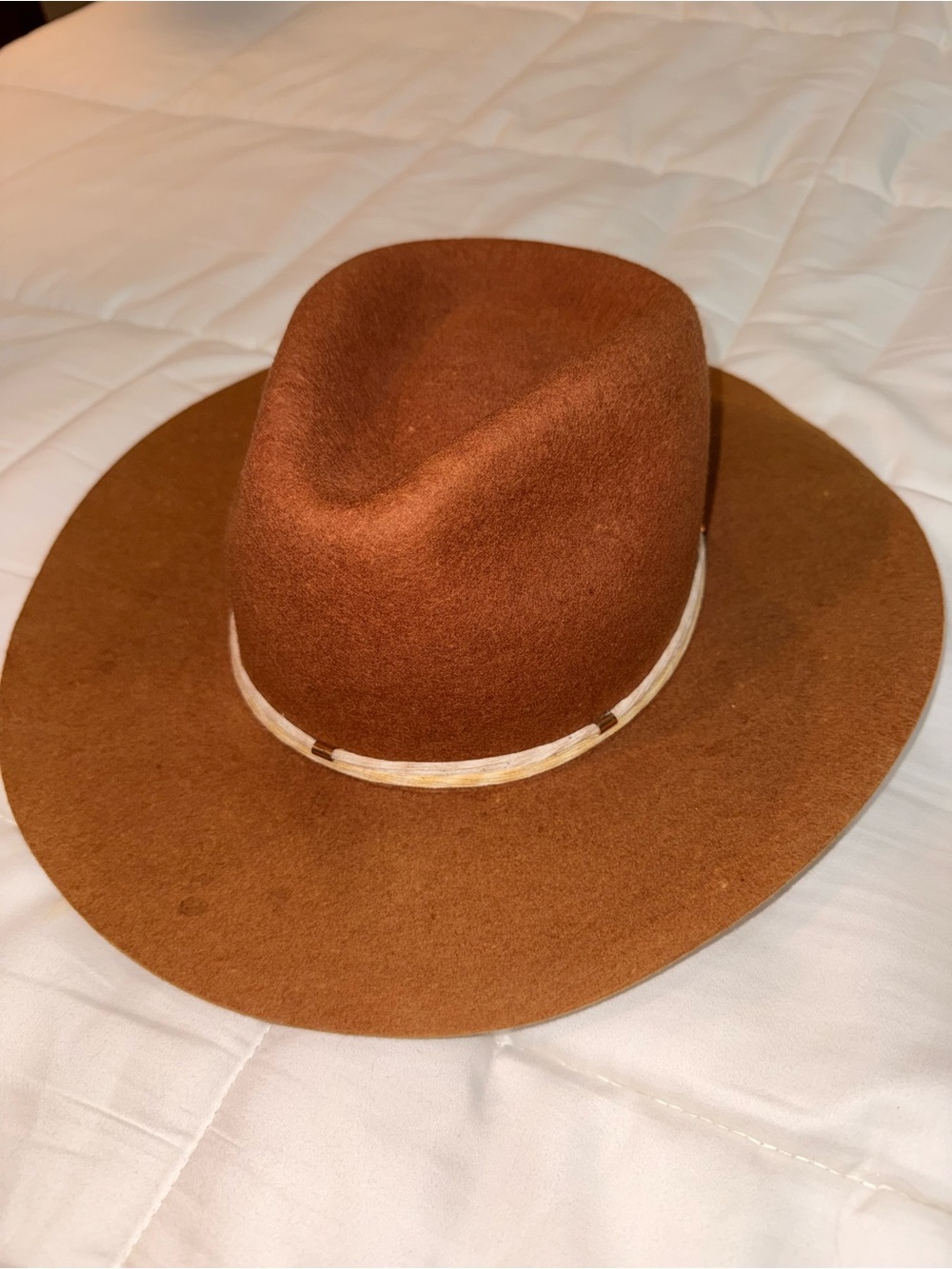 Goorin Bros Rust-Brown Felt Rancher Hat with Cream Band - Picture 1 of 8